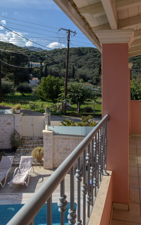 Doctor'S House: all'aperto, Balcone / Terrazza / Patio, Esterni, Piscina