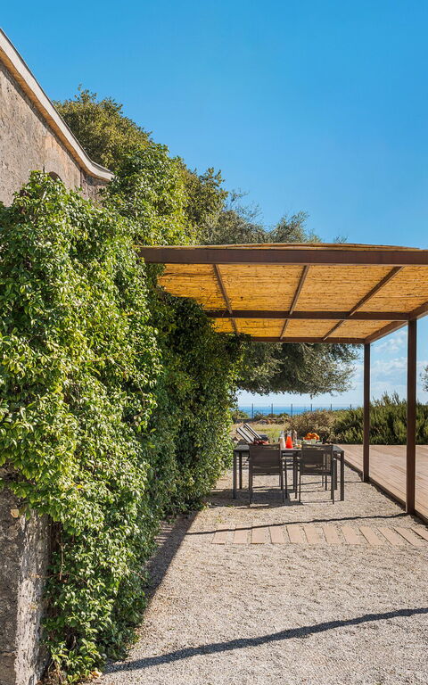 Muna Retreat: all'aperto, Esterni, Piscina