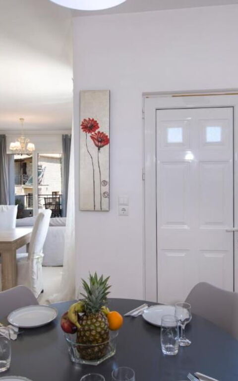 Magnolia: Dettagli della stanza, Sala da pranzo