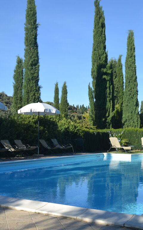 Podere Peteglia: all'aperto, Esterni, Piscina