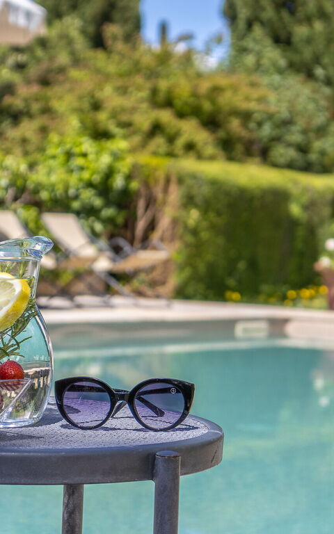 Podere Peteglia: all'aperto, Esterni, Piscina