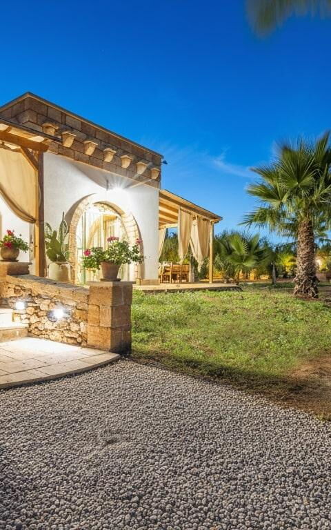 Villa Renedda: all'aperto, Esterni