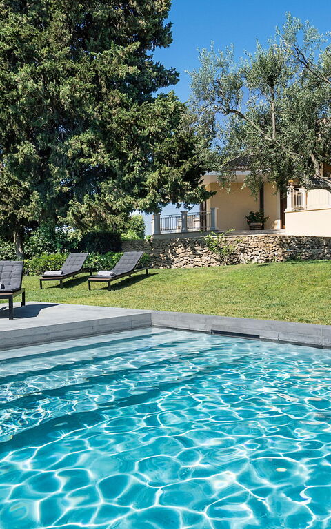 Villa Profumo D'Oriente: all'aperto, Esterni, Giardino, Piscina