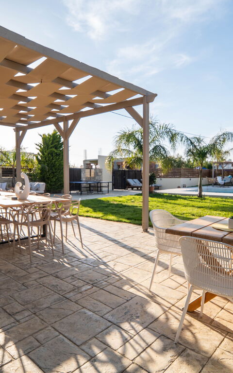 Villa Olympia: all'aperto, Balcone / Terrazza / Patio, Esterni, Giardino