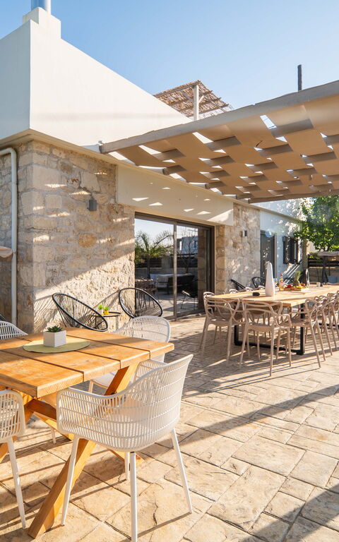 Villa Olympia: all'aperto, Balcone / Terrazza / Patio, Esterni, Giardino