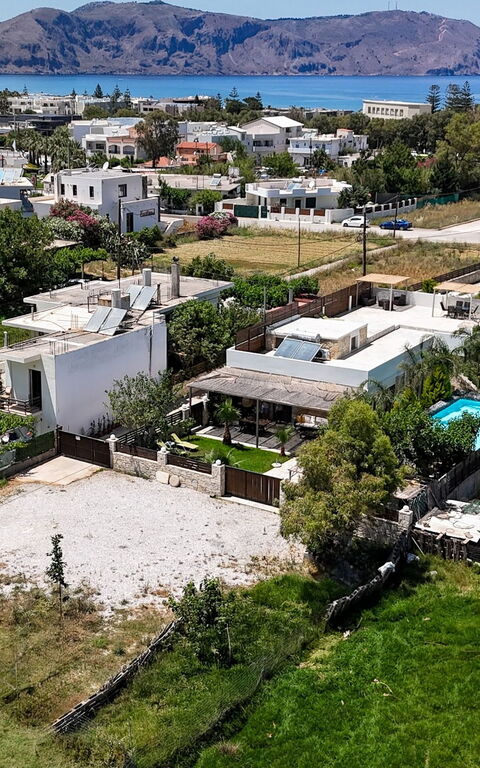 Villa Olympia: Piscina, Vista Panoramica