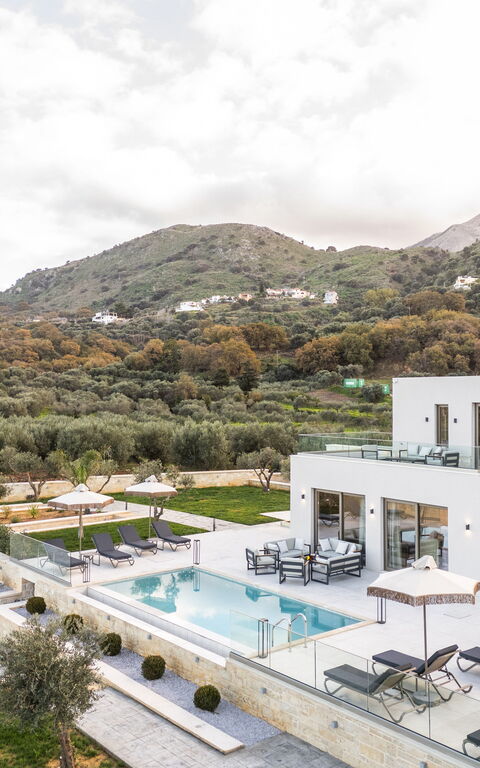 Villa Vasilissa: all'aperto, Esterni, Piscina