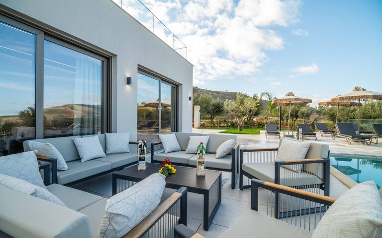 Villa Vasilissa: all'aperto, Esterni