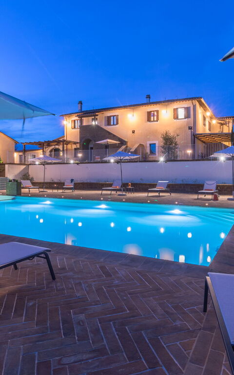 Tenuta Poggio Guiano: all'aperto, Esterni, Piscina