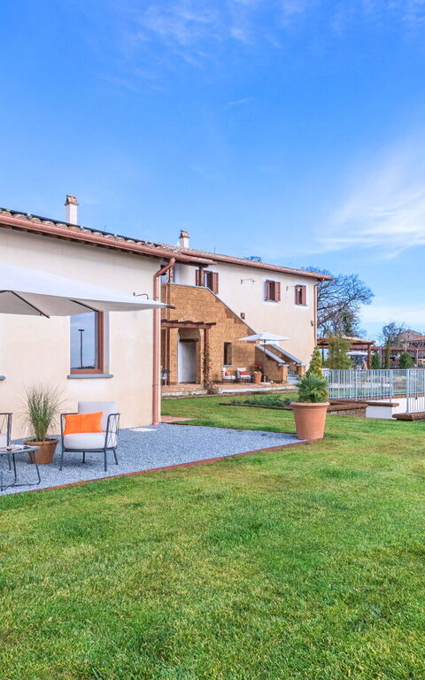 Tenuta Poggio Guiano: all'aperto, Esterni, Giardino