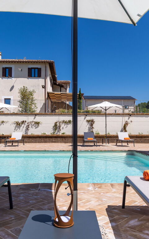 Tenuta Poggio Guiano: all'aperto, Esterni, Piscina