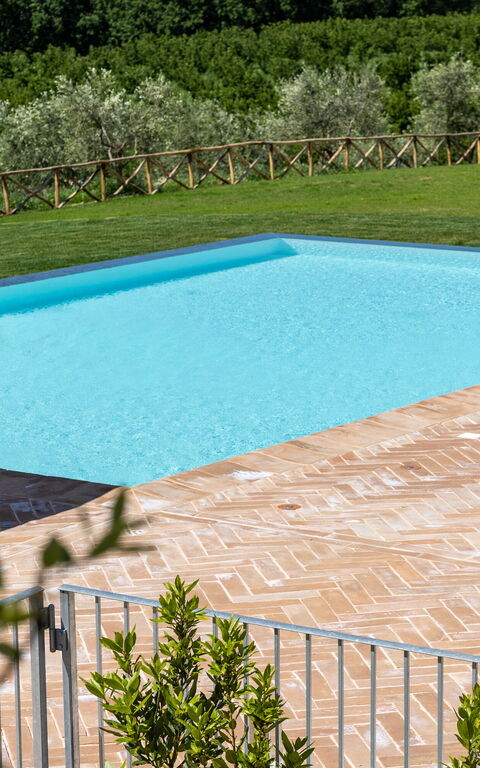 Tenuta Poggio Guiano: all'aperto, Esterni, Piscina