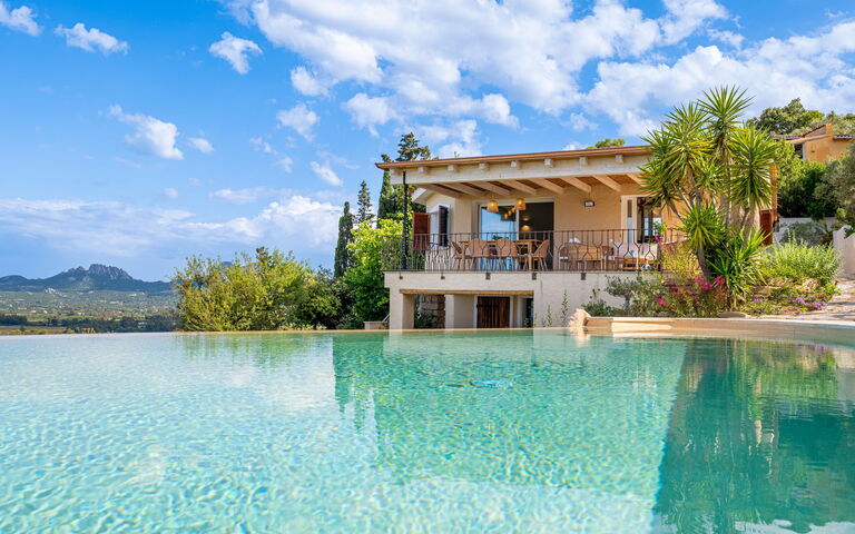 Villa Zephyros: all'aperto, Esterni, Piscina