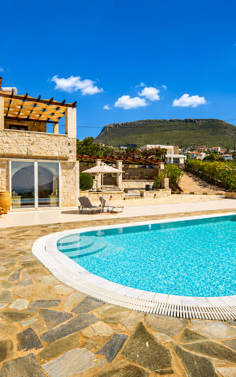 Villa Pi: all'aperto, Esterni, Piscina