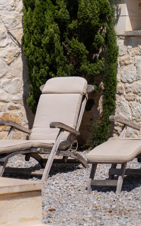 Villa Pi: all'aperto, Esterni