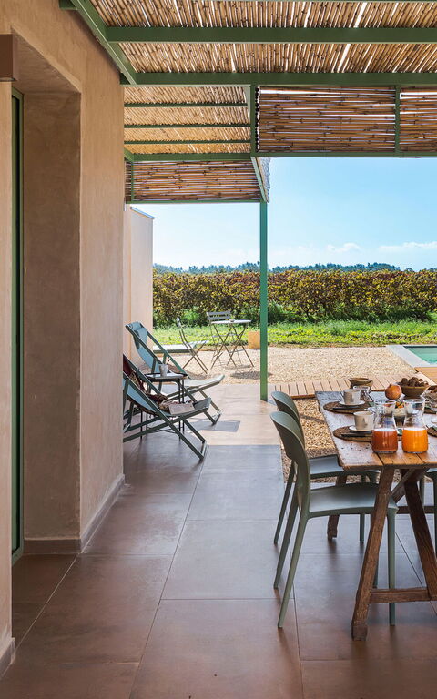 Villa Memà: all'aperto, Esterni, Piscina