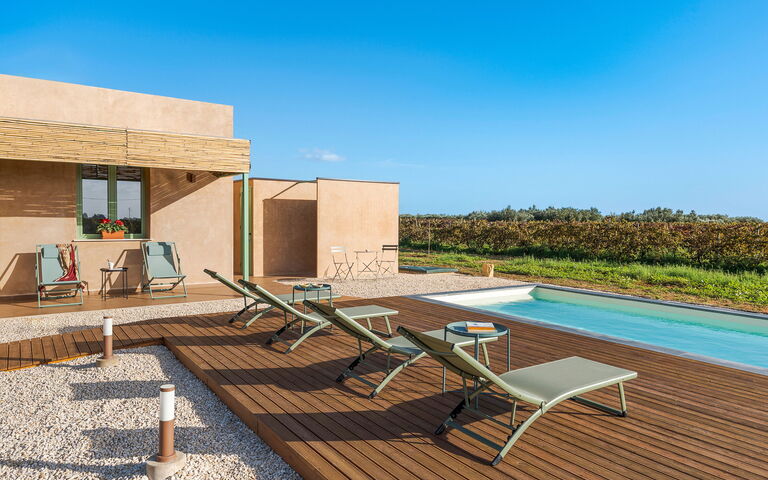 Villa Memà: all'aperto, Esterni, Piscina