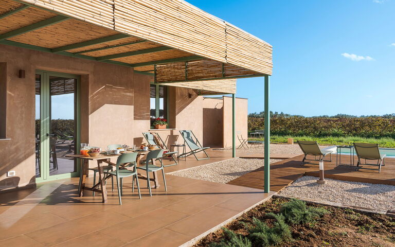 Villa Memà: all'aperto, Balcone / Terrazza / Patio, Esterni