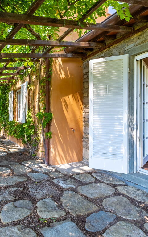 Villa Roseto: all'aperto, Esterni