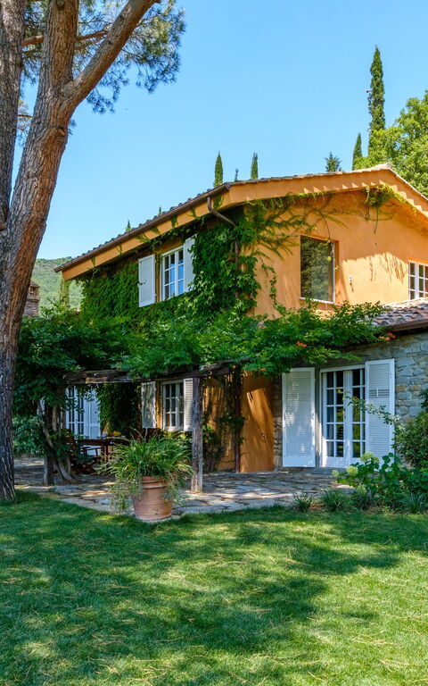 Villa Roseto: all'aperto, Esterni, Giardino