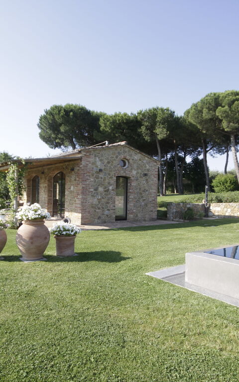 Villa Icario: all'aperto, Esterni, Giardino, Piscina