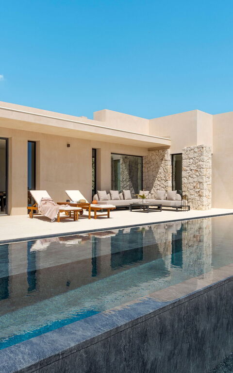 Eos Villa: all'aperto, Esterni, Piscina