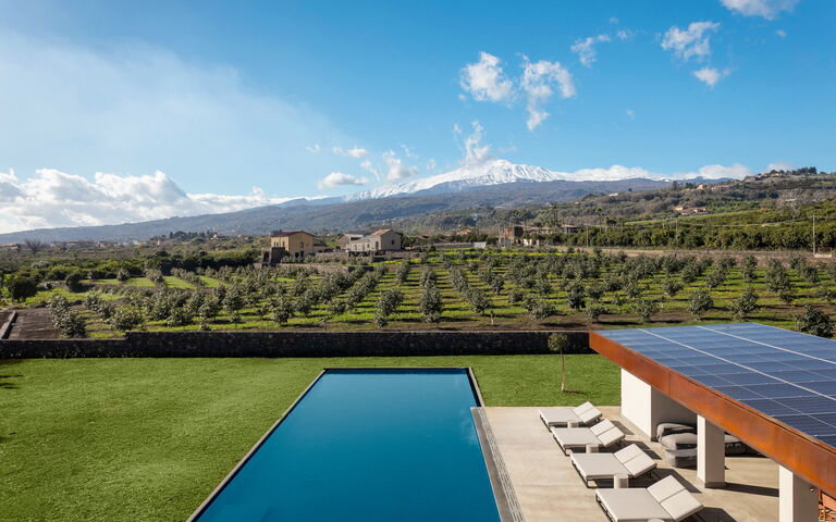 Fiumè: all'aperto, Esterni, Giardino, Piscina, Vista Panoramica