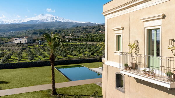 Fiumè: all'aperto, Esterni, Giardino, Piscina, Vista Panoramica