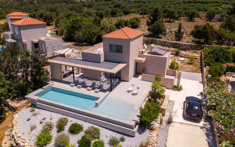 Villa Melia: all'aperto, Esterni, Piscina