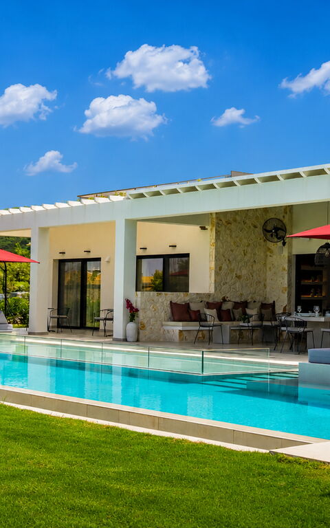 Villa Nobilita: all'aperto, Esterni, Giardino, Piscina
