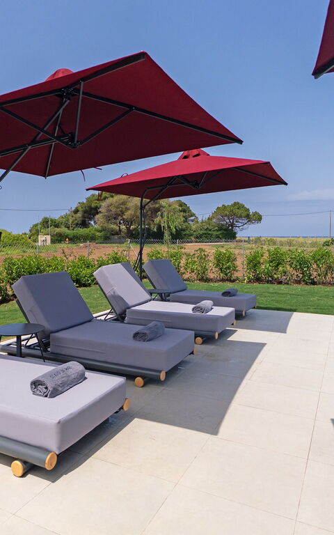 Villa Nobilita: all'aperto, Esterni, Giardino, Piscina