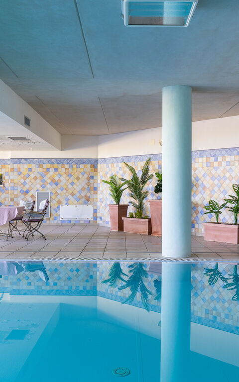 Villa Belvedere San Bartolo: Piscina