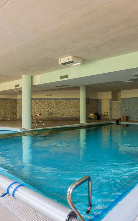 Villa Belvedere San Bartolo: Piscina