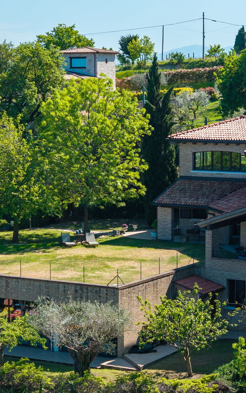 Villa Belvedere San Bartolo: all'aperto, Esterni, Giardino