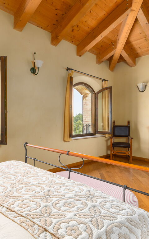 Villa Belvedere San Bartolo: Camera da letto
