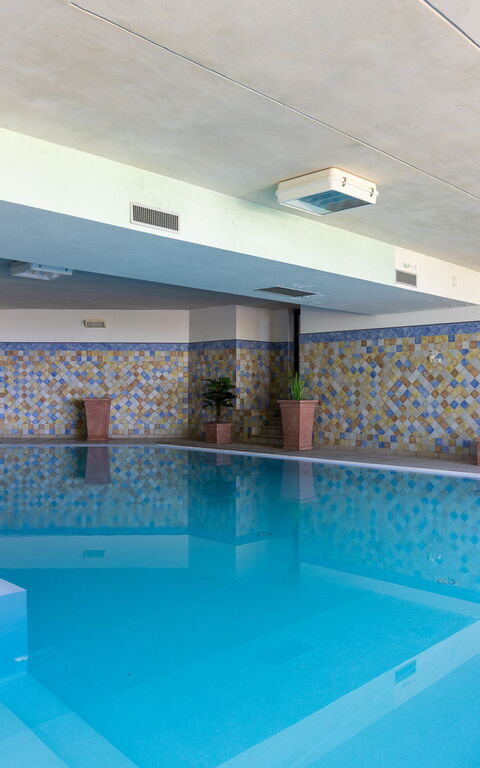 Villa Belvedere San Bartolo: Piscina