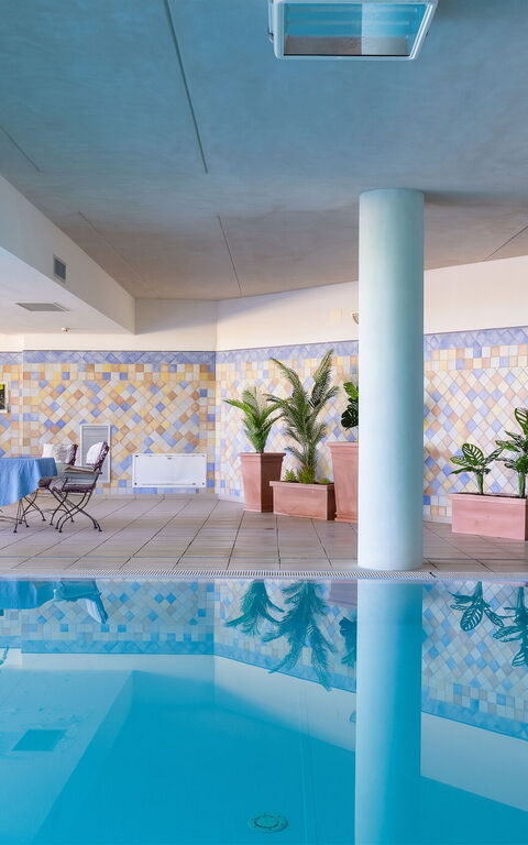 Villa Belvedere San Bartolo: Piscina