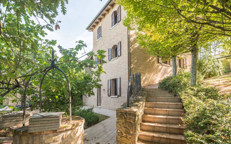 Villa Belvedere San Bartolo: all'aperto, Esterni