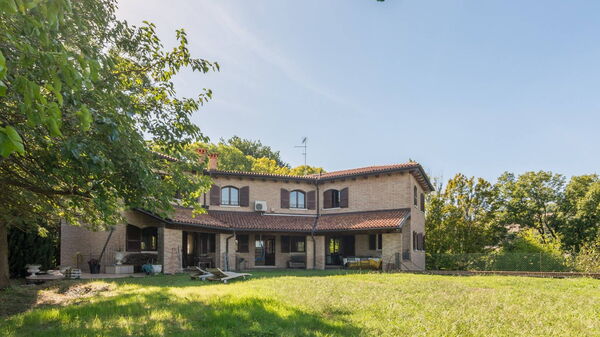 Villa Belvedere San Bartolo: all'aperto, Esterni, Giardino