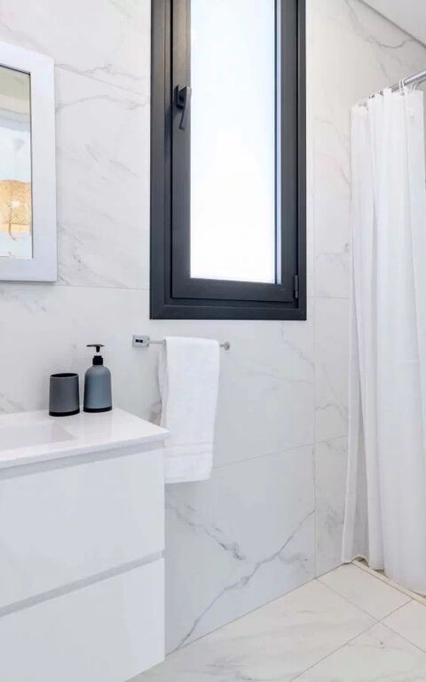 By the Beach - White Coral Villa: Bagno