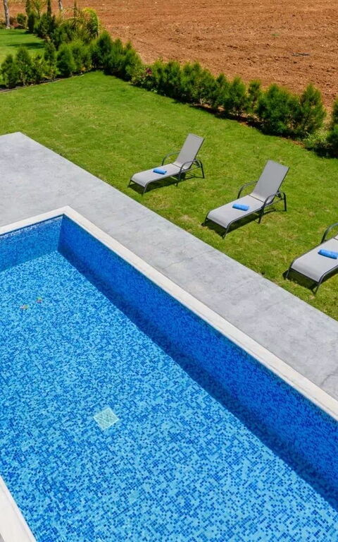 By the Beach - White Coral Villa: all'aperto, Esterni, Giardino, Piscina