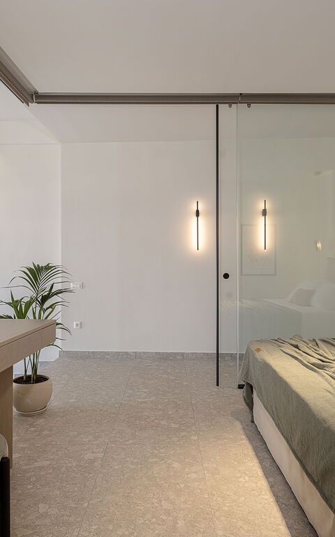 Ares Luxurious Residence: Camera da letto