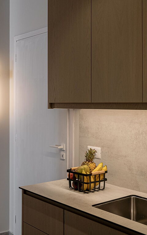 Ares Luxurious Residence: Cucina