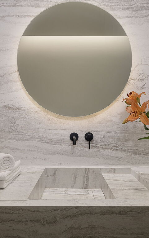 Ares Luxurious Residence: Bagno