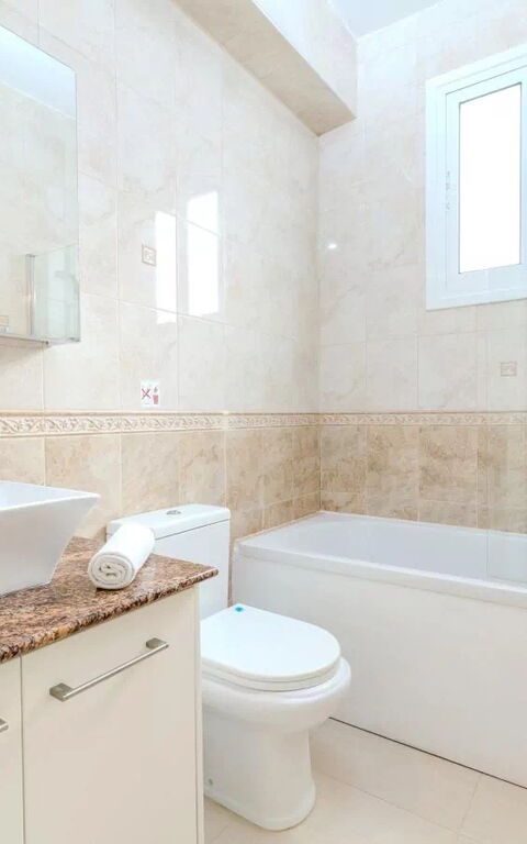 Aya Thekla Beach House: Bagno