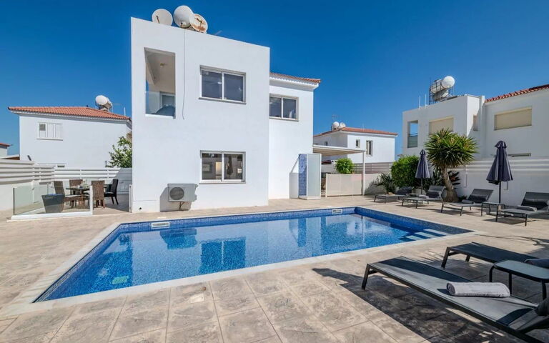 Ayia Triada Beach Gardens: all'aperto, Esterni, Piscina