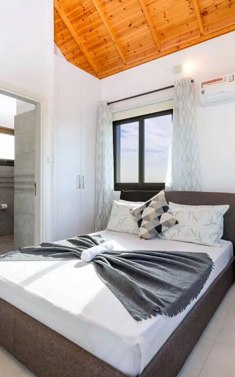 Kymma Seaview #24: Camera da letto