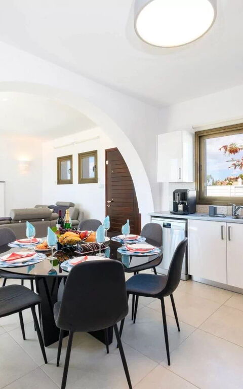 Kymma Seaview #24: Cucina, Sala da pranzo