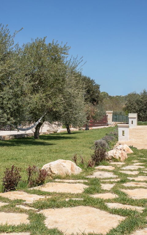 Villa Calanthia: all'aperto, Esterni, Giardino, Piscina