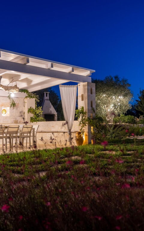Villa Calanthia: all'aperto, Balcone / Terrazza / Patio, Esterni, Giardino